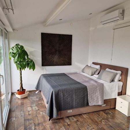 Apartment Vilic พูลา ภายนอก รูปภาพ