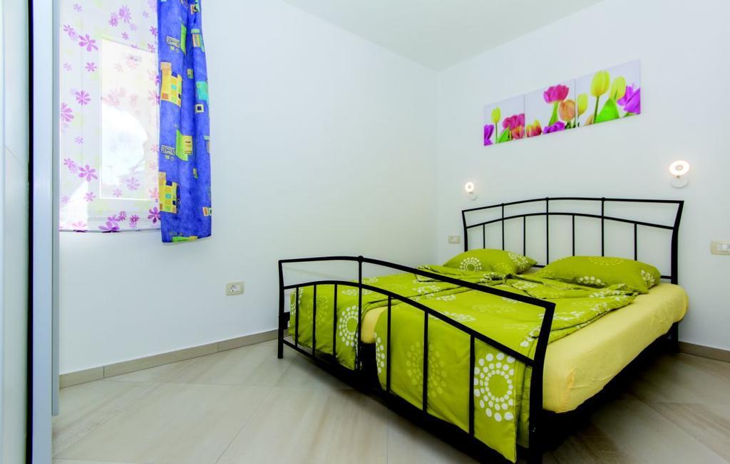 Apartment Vilic พูลา ภายนอก รูปภาพ